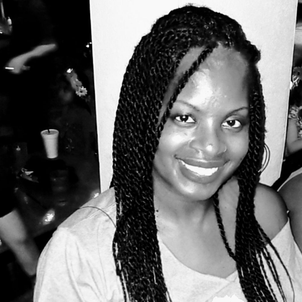 Meet your Posher, Eugenia